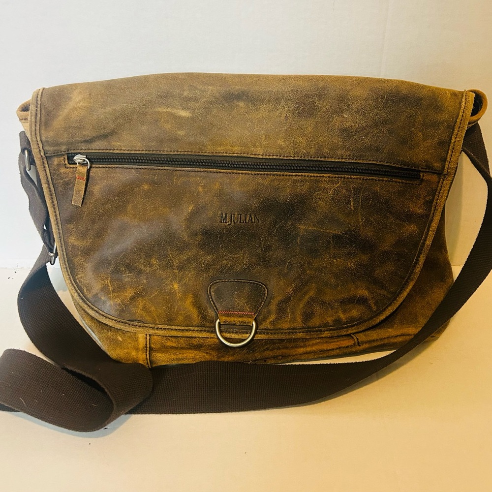 M. Julian, Wilson’s Leather, Vintage Distressed Messenger Bag (As Is)